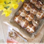 Chocolate Orange Hot Cross Buns - A delicious teatime treat for Easter, a twist on the original and a really fun bake over the spring holiday period. | http://fatburn.news