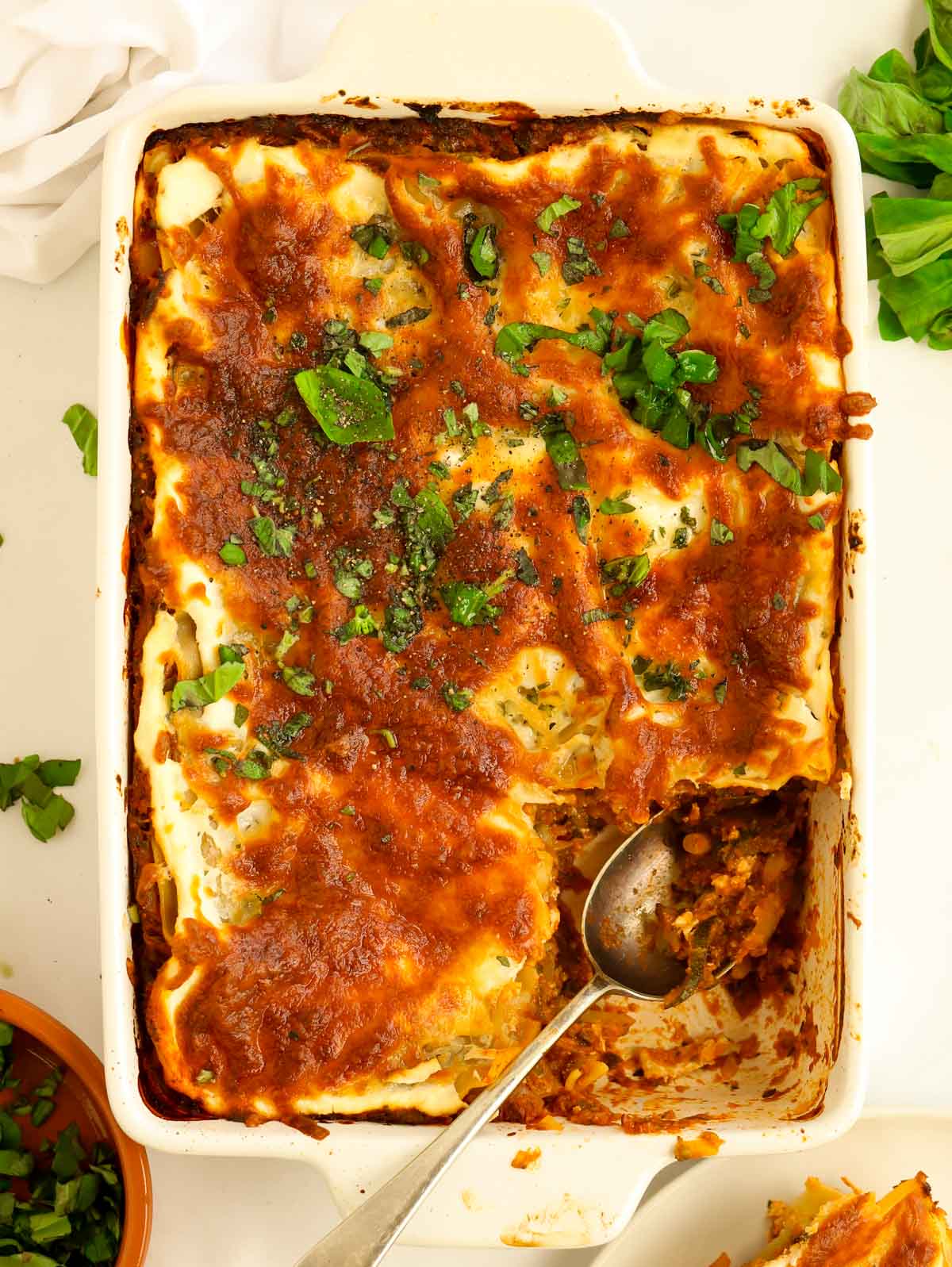 Courgette lasagne recipe with easy tomato sauce. 
