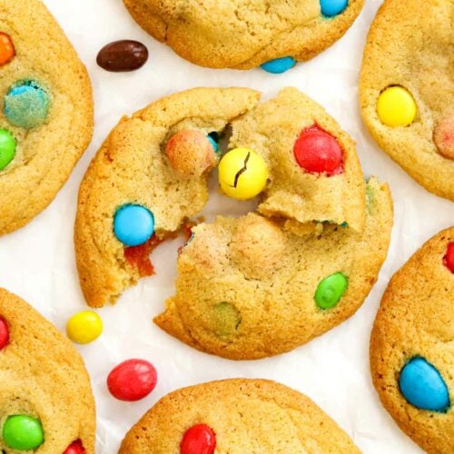 Homemade baked easy cookies recipe.
