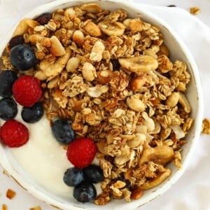 Easy breakfast ideas and recipes / Slow Cooker Granola