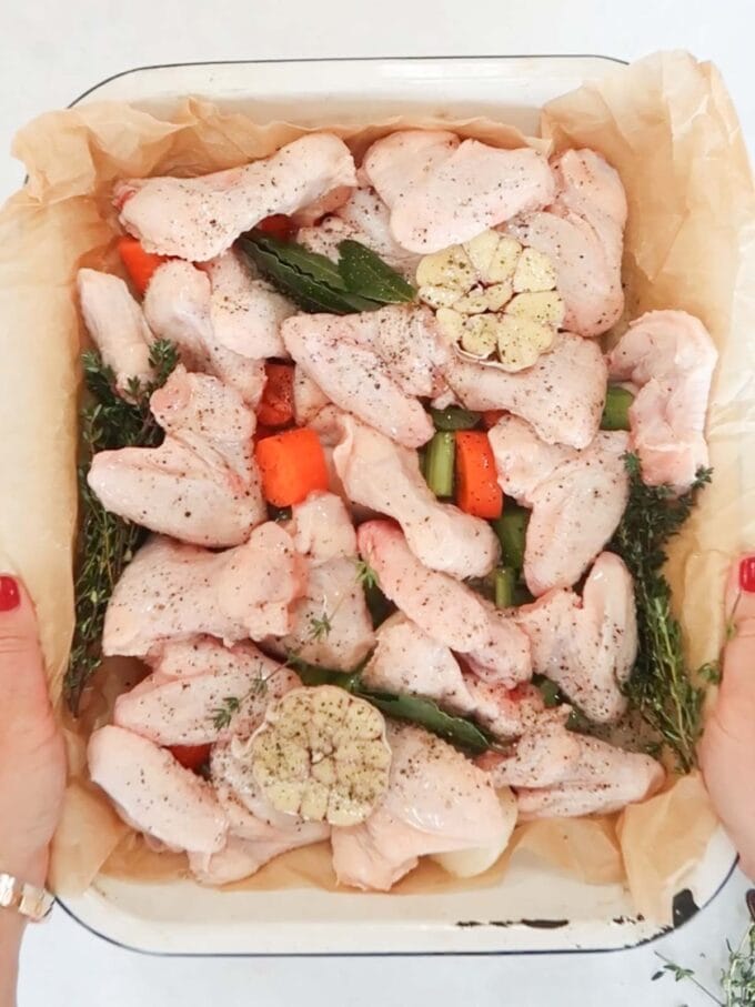 How to make slow cooker make ahead gravy, step 1.