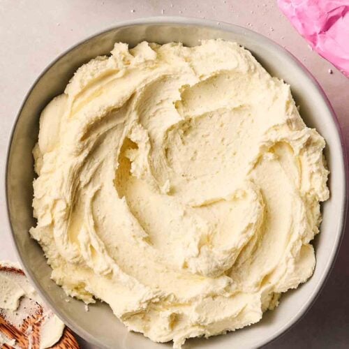 A bowl of buttercream frosting icing for cakes and bakes, ready to use.